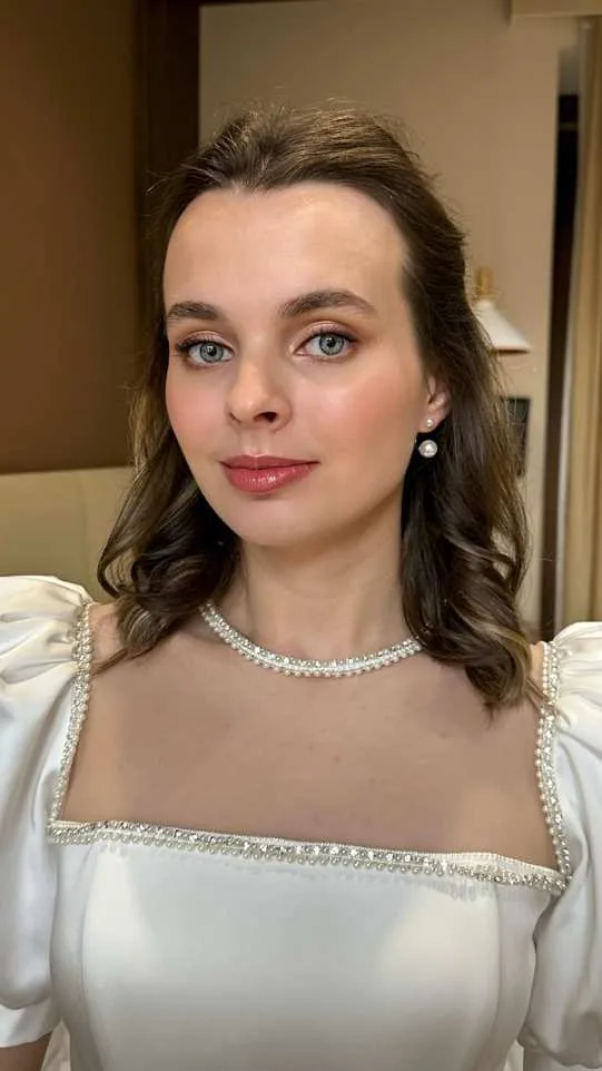 Bridal makeup by Oxana Nurova