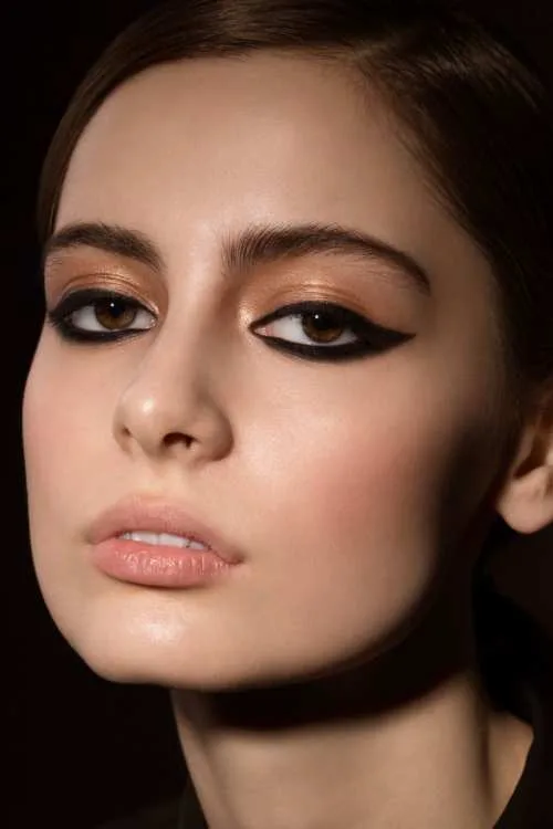 Smokey eyes makeup by Oxana Nurova